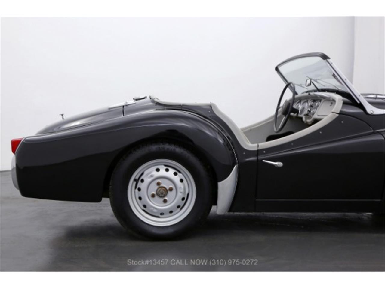 1960 Triumph TR3 for sale in Beverly Hills, CA – photo 9