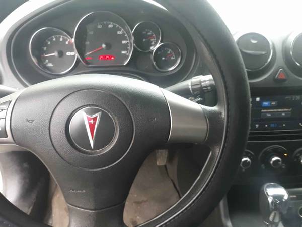 2006 Pontiac G6 with navigation - cars & trucks - by dealer -... for sale in West Fargo, ND – photo 6