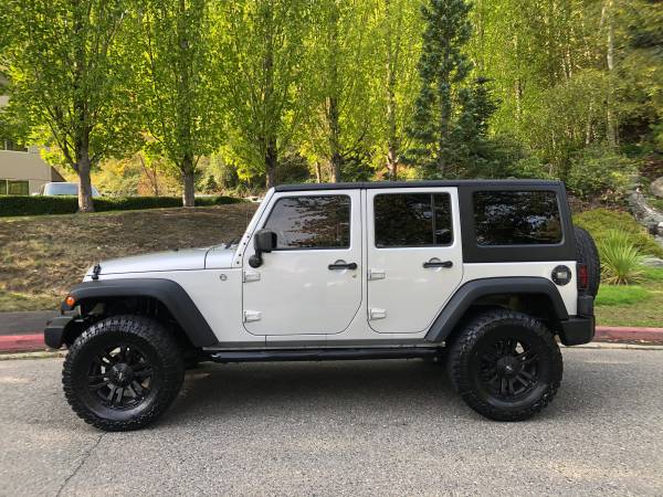 2012 Jeep Wrangler Unlimited Sport 4WD - Lifted, Wheels, Clean for sale in Kirkland, WA – photo 8