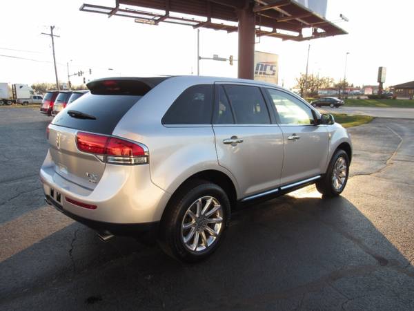 2012 Lincoln MKX AWD - cars & trucks - by dealer - vehicle... for sale in Rockford, WI – photo 9