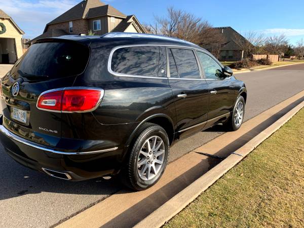 2014 Buick Enclave - Leather - Great condition - cars & trucks - by... for sale in Edmond, OK – photo 4
