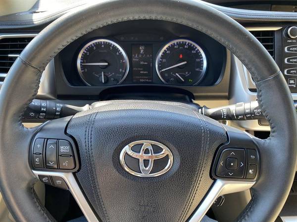 2016 Toyota Highlander Limited - - by dealer - vehicle for sale in Greenfield, TN – photo 17