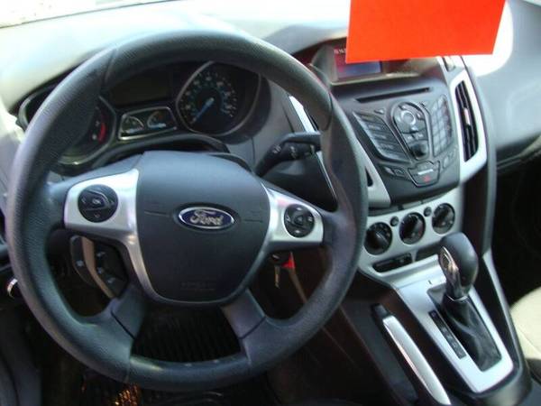 2014 Ford Focus SE 4dr Sedan 140386 Miles - - by for sale in Merrill, WI – photo 8