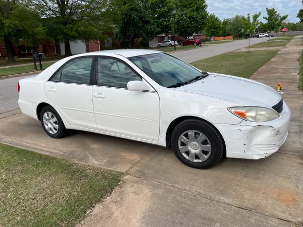 2004 Toyota Camry LE for sale in Fayetteville, AR – photo 4