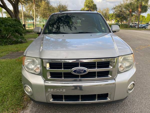 Ford Escape Limited 2012 - cars & trucks - by owner - vehicle... for sale in West Palm Beach, FL – photo 2