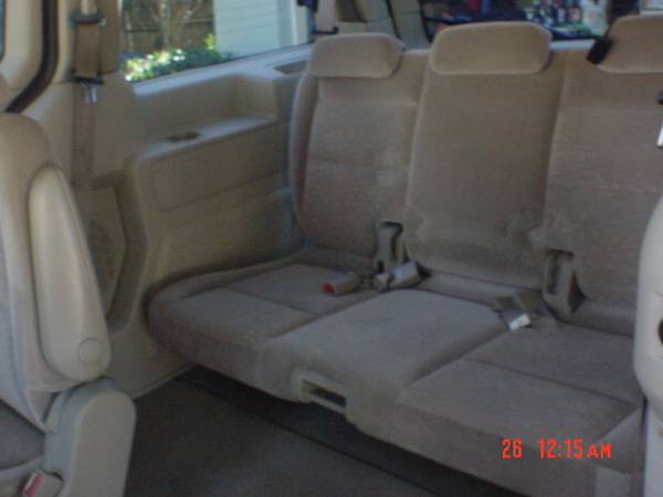 2004 Ford Freestar low miles - cars & trucks - by owner - vehicle... for sale in Palmdale, CA – photo 11