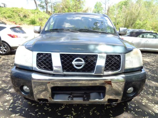2005 Nissan Titan XE Crew Cab 4WD - - by dealer for sale in Martinsville, NC – photo 2