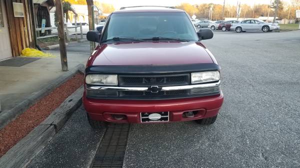 2002 Chevrolet Blazer 4x4 - cars & trucks - by dealer - vehicle... for sale in East Bend, NC, NC – photo 2