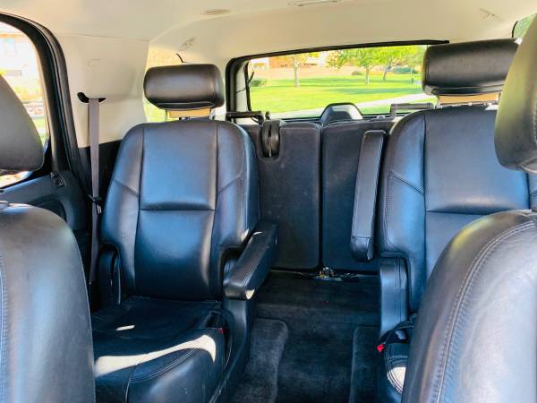 2009 Cadillac Escalade AWD - cars & trucks - by owner - vehicle... for sale in Henderson, NV – photo 7