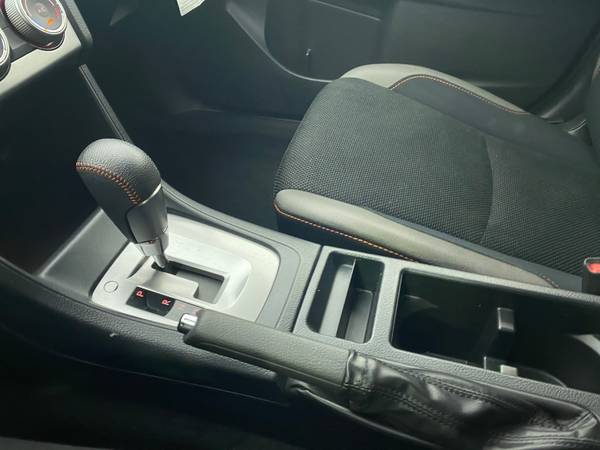 2016 Subaru Crosstrek 2.0i Premium Sport Utility 4D hatchback Silver... for sale in NEWARK, NY – photo 23
