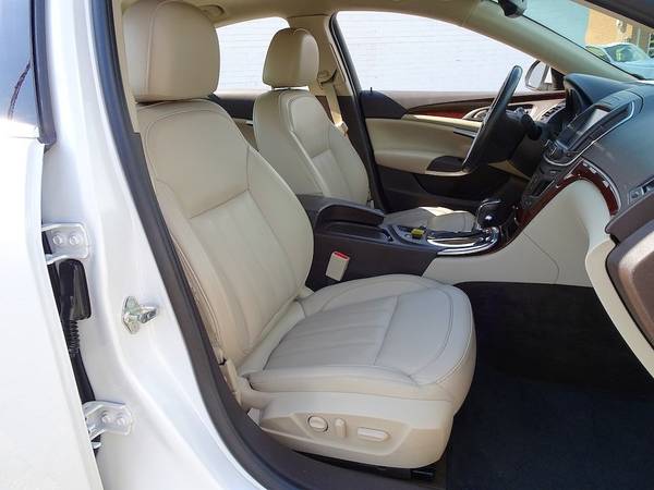 Buick Regal Premium II Navigation Blind Spot Alert Sunroof Bluetooth for sale in eastern NC, NC – photo 13