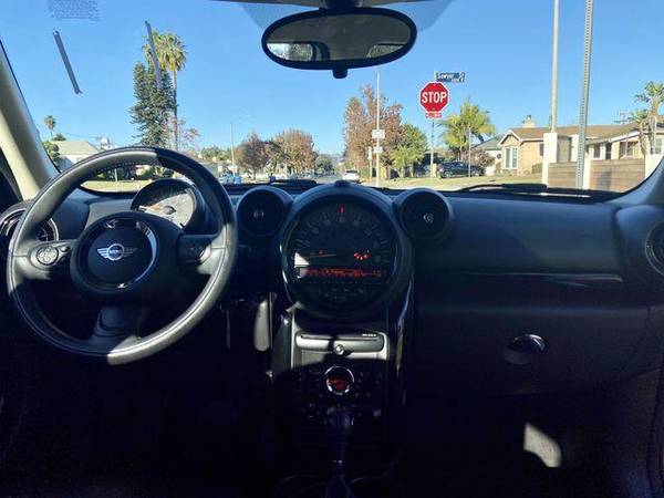 2015 MINI Countryman Cooper Hatchback 4D - FREE CARFAX ON EVERY... for sale in Los Angeles, CA – photo 11