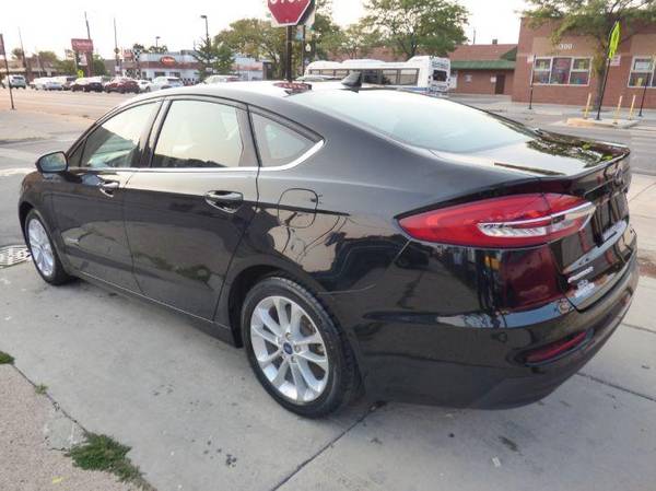 2019 Ford Fusion Hybrid SE - Call or TEXT! Financing Available! -... for sale in Chicago, IL – photo 5