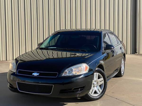 2014 Chevy Impala Very Nice - cars & trucks - by dealer - vehicle... for sale in Oklahoma City, OK – photo 4