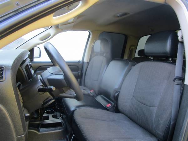 2005 Dodge Ram 1500 - 6 SPEED MANUAL TRANSMISSION - NEW TIRES - AC... for sale in Sacramento , CA – photo 6