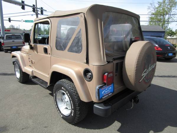 2000 Jeep Wrangler 2dr Sahara GOLD 99K AUTO SO NICE ! - cars & for sale in Milwaukie, OR – photo 9