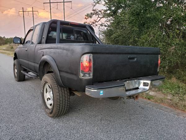 2001 Toyota Tacoma 4x4 Truck - cars & trucks - by dealer - vehicle... for sale in Gulf Breeze, FL – photo 3