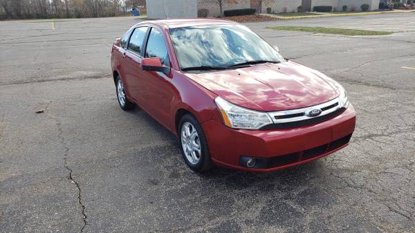 2009 Ford Focus SES ONE OWNER NO ACCIDENTS - cars & trucks - by... for sale in Grand Blanc, MI – photo 3
