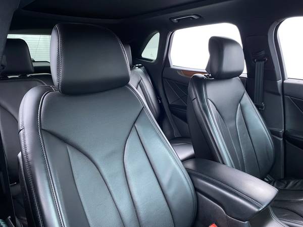 2017 Lincoln MKC Reserve Sport Utility 4D suv Gray - FINANCE ONLINE... for sale in Hugo, MN – photo 18