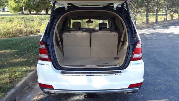 2012 Mercedes Benz GL 550, 4 Matic, a Powerful Luxury SUV, 143k,... for sale in Merriam, MO – photo 9
