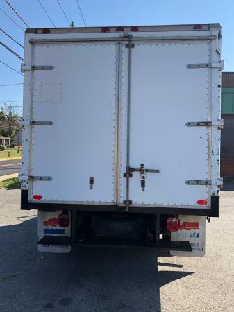 00 Ford E 350 Box Truck for sale in Gaithersburg, District Of Columbia – photo 5
