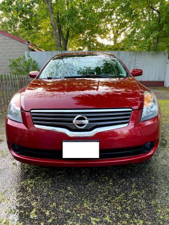 2008 Nissan Altima SL - Excellent condition - - by for sale in Providence, RI – photo 2