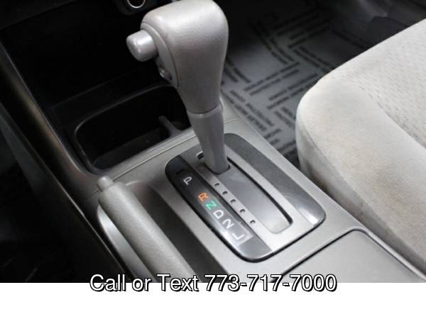 2003 Toyota Camry LE 4dr Sedan - cars & trucks - by dealer - vehicle... for sale in Chicago, IL – photo 24