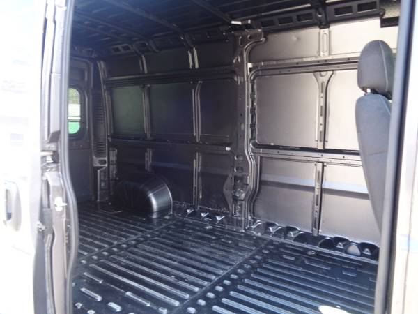 2019 Ram Promaster 2500 High Top LOW Miles 1-Owner Clean Cargo Van for sale in Hampton Falls, NH – photo 22