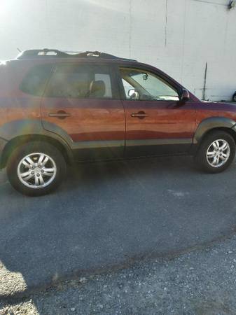 2007 Hyundai Tucson - cars & trucks - by owner - vehicle automotive... for sale in Albany, NY – photo 3