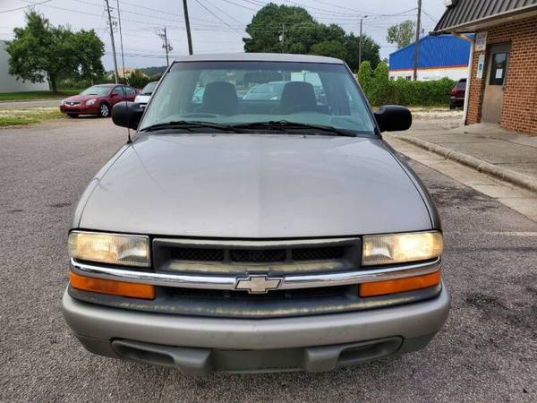 2001 Chevrolet S-10 204,876 Miles Gray - cars & trucks - by dealer -... for sale in Raleigh, NC – photo 8