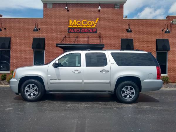 2010 GMC Yukon XL 4WD 4dr 1500 SLT - - by dealer for sale in Springfield, MO – photo 3