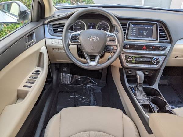 2018 Hyundai Sonata Quartz White Pearl Good deal! BUY IT - cars for sale in Naples, FL – photo 13