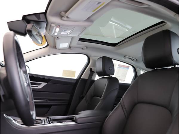 2018 Jaguar XF Premium - - by dealer - vehicle for sale in Tyngsboro, MA – photo 24