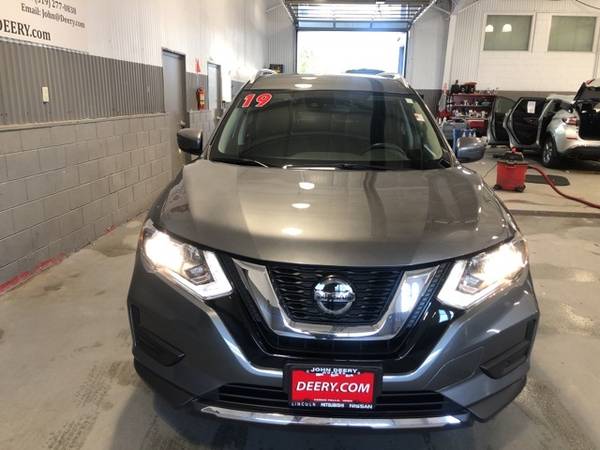2019 Nissan Rogue AWD 4D Sport Utility/SUV SV - - by for sale in Cedar Falls, IA – photo 8