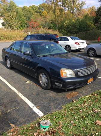 2001 Cadillac Deville. ($2000 or BO) - cars & trucks - by owner -... for sale in Rensselaer, NY – photo 2