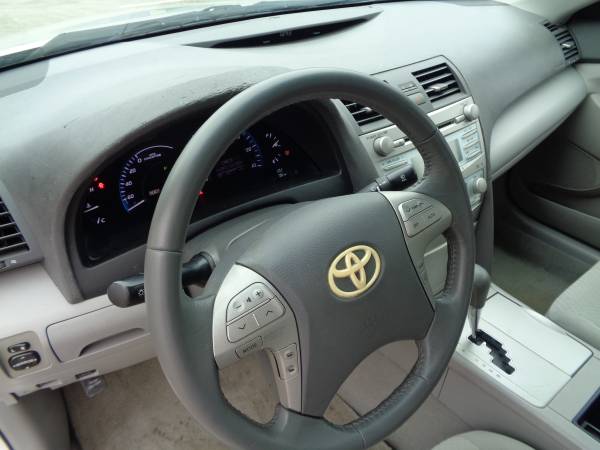 2009 Toyota Camry HYBRID + 1 Owner ++ 62,000 Miles ++ - cars &... for sale in Greenville, NC – photo 13