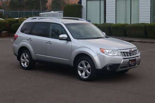 2011 Subaru Forester Touring - LEATHER / NAVIGATION / ONLY 81K... for sale in Beaverton, WA – photo 6