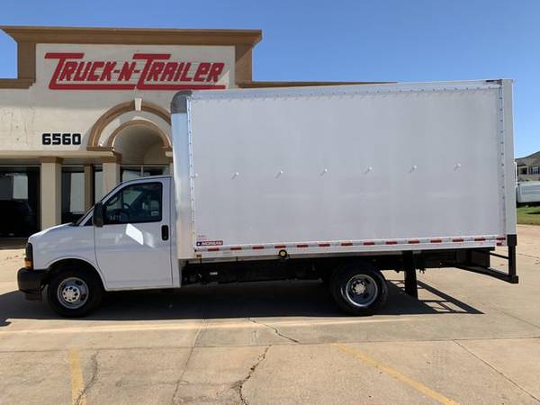 2017 Chevrolet G3500 15' Cargo Box, Gas, Auto, 30K Miles, E-Track, Ver for sale in Oklahoma City, OK – photo 4