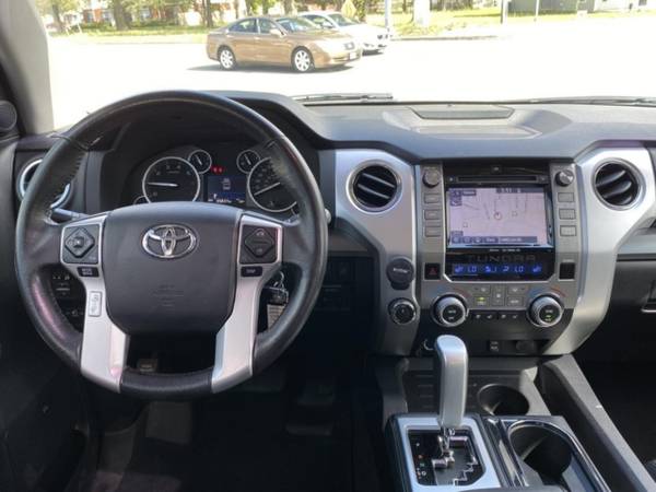 2016 Toyota Tundra PLATINUM CREWMAX 4X4, WARRANTY, LEATHER, NAV for sale in Norfolk, VA – photo 18