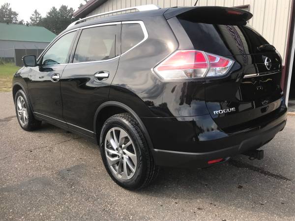 2014 Nissan Rogue SL AWD - cars & trucks - by dealer - vehicle... for sale in Wadena, ND – photo 3