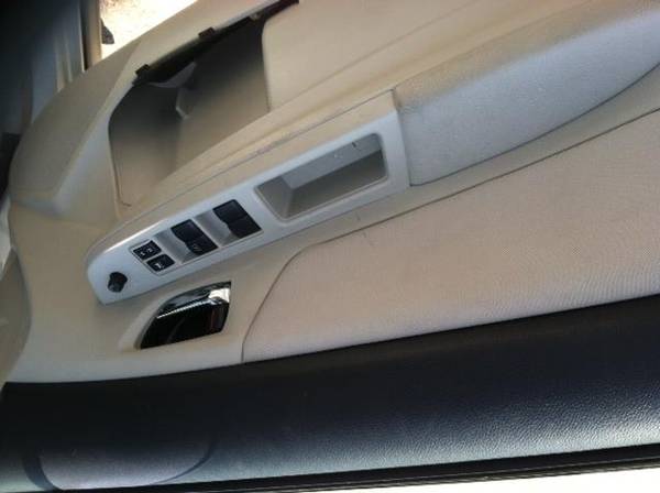 2014 Subaru XV Crosstrek auto cd 67kmi heated seats auxi alloys for sale in Memphis, KY – photo 5