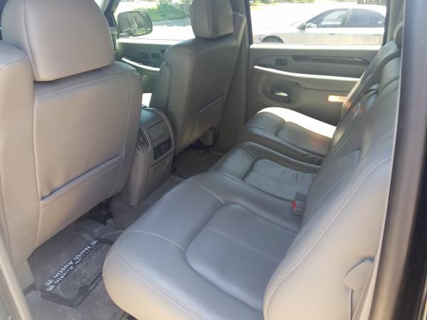 2002 Cadillac Escalade EXT Low Miles Great condition for sale in Austin, TX – photo 18