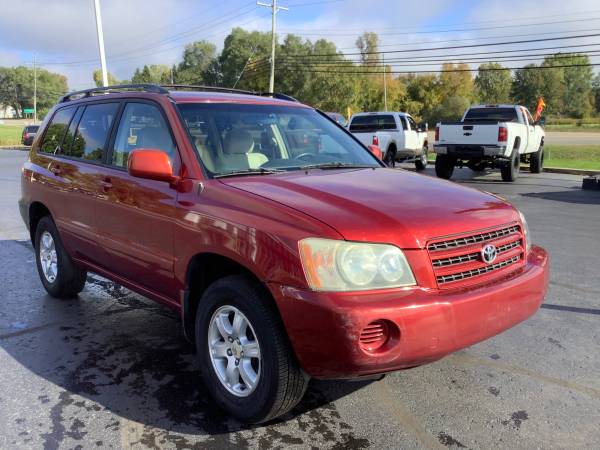 Affordable! 2002 Toyota Highlander! AWD! Reliable! - cars & trucks -... for sale in Ortonville, OH – photo 7