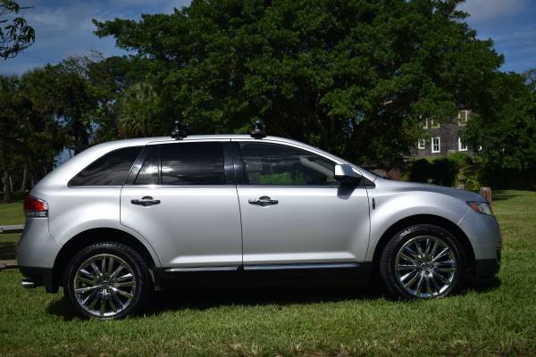 2011 Lincoln MKX - cars & trucks - by owner - vehicle automotive sale for sale in Jupiter, FL – photo 2