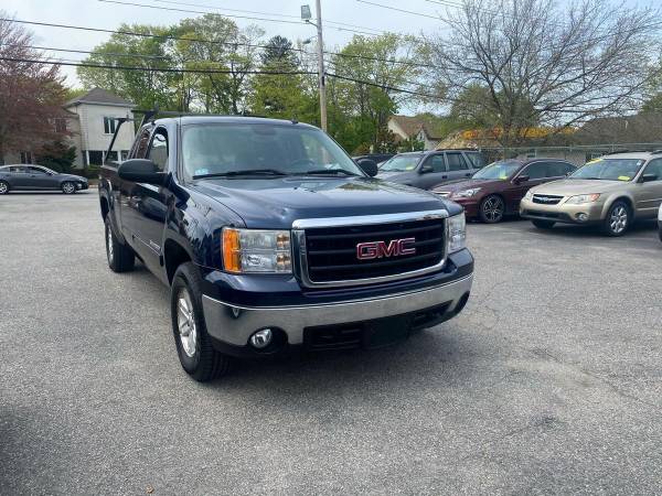 2008 GMC Sierra 1500 SLE1 4WD 4dr Extended Cab 5 8 ft SB - cars & for sale in Taunton , MA – photo 2