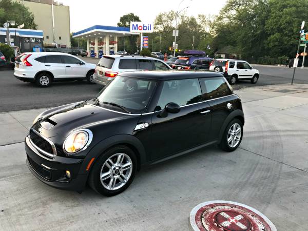 2013 MINI COOPER S 6-SPEED MANUAL NAVI! LOADED! ONE OWNER! CARFAX! for sale in Brooklyn, NY – photo 11