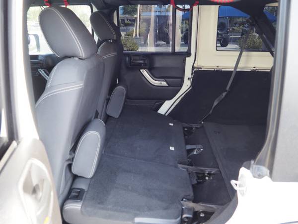 2015 Jeep Wrangler Unlimited RUBICON 4WD 4DR SUV 4x4 P - Lifted... for sale in Glendale, AZ – photo 19