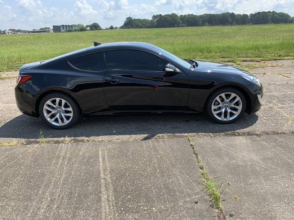 2016 Hyundai Genesis Coupe - cars & trucks - by owner - vehicle... for sale in Jackson, MS – photo 6