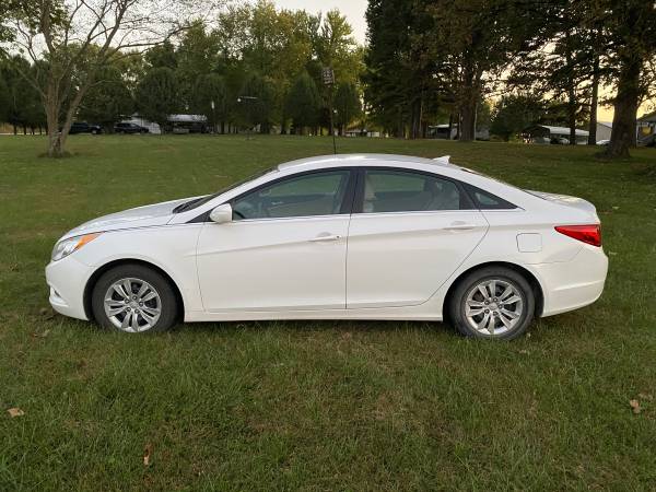 2012 Hyundai Sonata - cars & trucks - by owner - vehicle automotive... for sale in West Plains, MO – photo 2