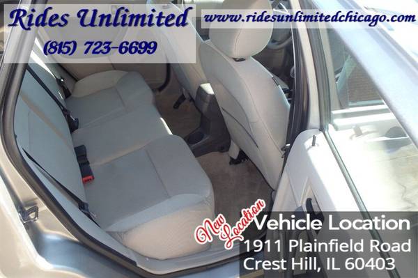 2008 Ford Focus S - - by dealer - vehicle automotive for sale in Crest Hill, IL – photo 23